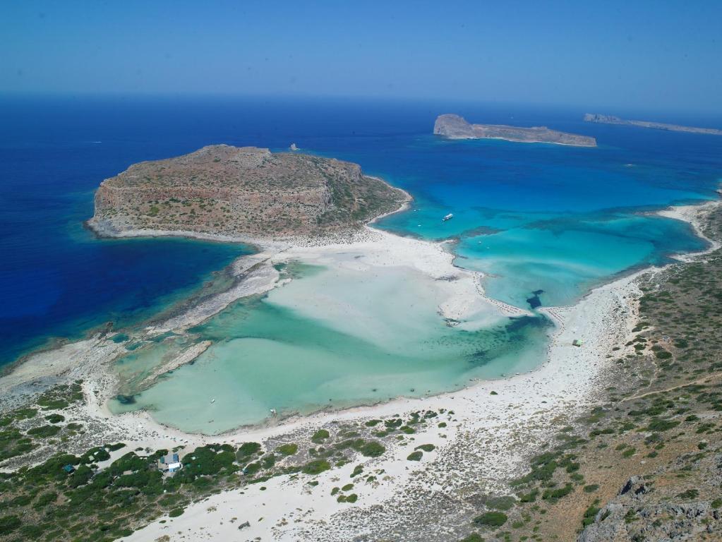 Nautilus Bay Hotel Kissamos Bagian luar foto
